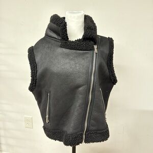 Madden Girl Vest with Sherpa lining